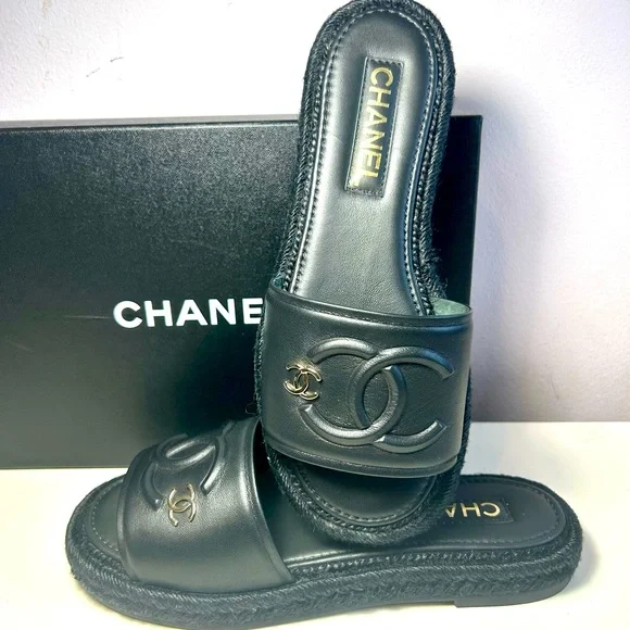 NEW CHANEL 23C CC LOGO MULE SANDALS BLACK LAMBSKIN SZ 38 - Picture 10 of 16